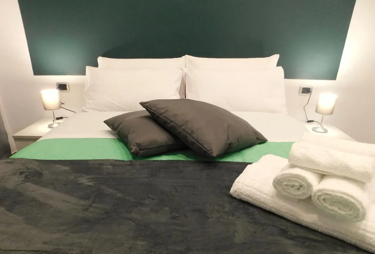 Scaramantico Rooms Неаполь Италия