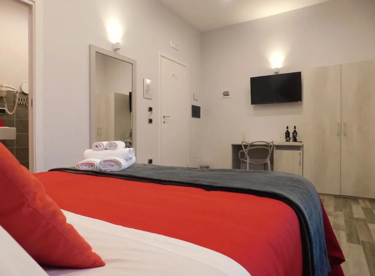 Scaramantico Rooms Naples 2*,  Italy