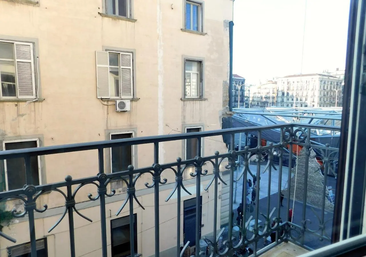 Scaramantico Rooms Naples Italy